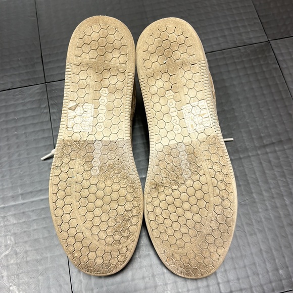 DOLCE VIDA WOMENS CREAM 7.5M NEO PLUSH CREAM COLOR SNEAKER SHOE - Picture 6 of 8